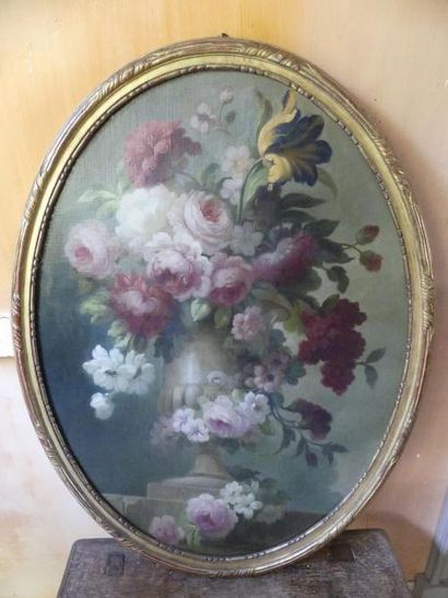 Ecole française vers 1900
Vase fleuri
Huile...