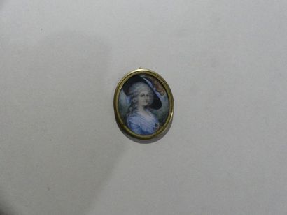 null H. PERRIMOND.
Portrait de jeune fille.
Miniature ovale.
Haut. : 5,5 cm