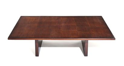 null TRAVAIL FRANCAIS 
Table basse
En placage de bois de bambou
35,5 x 130 x 100...