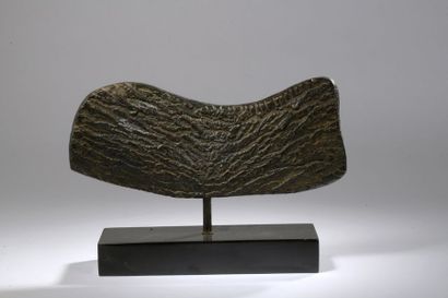 Félix SCHIVO (1924-2006) 

COCO FESSE, 1974


Relief en bronze à patine brun noir,...