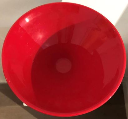null Coupe évasée en verre bicolore rouge et noir
16,5 x 29 cm