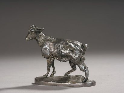 null Pierre-Jules MÈNE (1810-1879) d’après.
Chèvre.
Bronze à patine argentée. Signé...