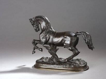 null Cheval Arabe
Bronze à patine brune
XIXème siècle
21 x 22 cm