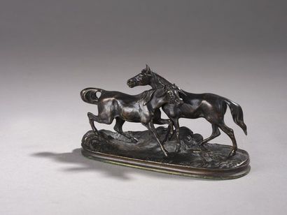 null D’après Pierre-Jules Mêne (1810-1879) 
Accolade
Bronze à patine brune
Porte...