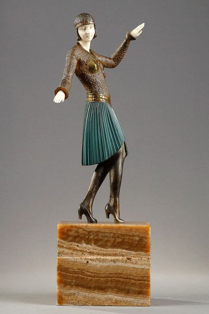  Demeter CHIPARUS (1886-1947). Danseuse égyptienne. Sculpture chryséléphantine en... Gazette Drouot