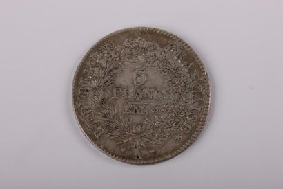 null DIRECTOIRE (1795-1799). 5 francs incuse. Paris an IV (1795/96). (G. 563 var.)....
