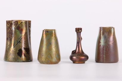 null Ensemble de pièces en céramique irisée par Massier comprenant: Un vase soliflore...