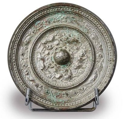 CHINE, dynastie Tang (618-907) 
Miroir circulaire...