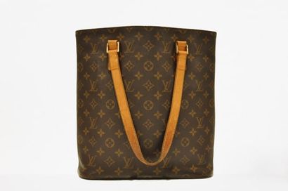 null Louis VUITTON:  circa 2002: Bag " Vavin " 33cm, in monogram canvas and natural...