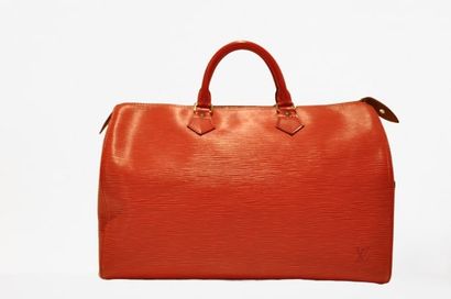 null Louis VUITTON circa 1995 : bag " speedy " 37 cm, in red herringbone leather,...