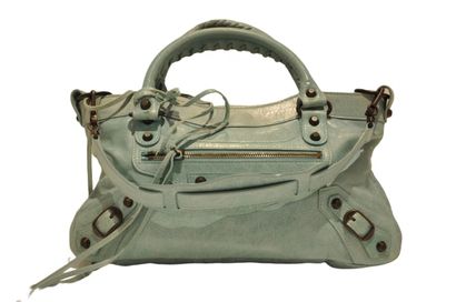 null BALENCIAGA : Bag " Arena First " 33 cm in almond green aged leather, aged metal...