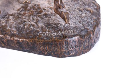 null Clovis-Edmond MASSON (1838-1913)
Cerf, biche et faon.
Bronze à patine brune.
Signé...