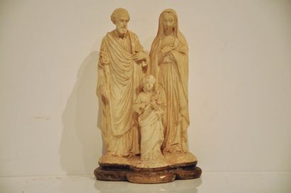 null La sainte famille

Sculpture en plâtre.

Epoque début du XXème siècle.

H. :...