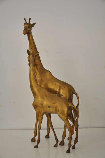 null Travail français du XXème siècle

La girafe et le girafon.

Bronze.

H. : 85...