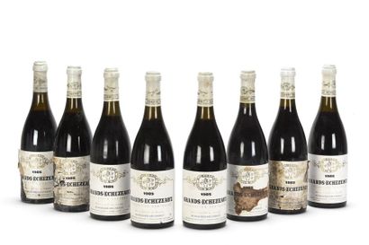 8 bouteilles GRANDS-ÉCHÉZEAUX (Grand Cru)...