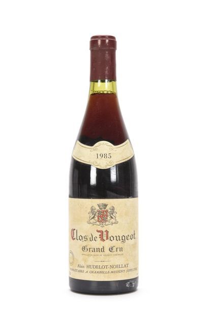 null 1 bouteille CLOS DE VOUGEOT (Grand Cru) e.t.h; clm.s.

Hudelot-Noellat, 198...