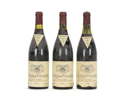 null 3 bouteilles CÔTES DU RHÔNE SYRAH (1 à 3,5 cm; 2 e.l.a. et 1 e.a; 1 c.c. 

Château...