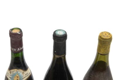 null 1 bouteille HERMITAGE LA CHAPELLE (2,5 cm; e.t.h; s.c. au sommet)

Jaboulet...