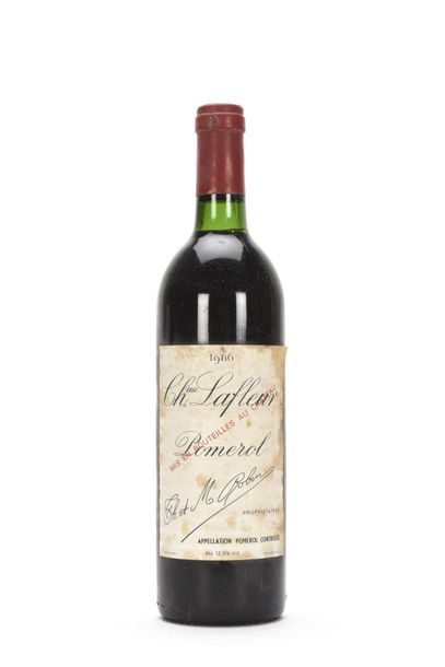 null 1 bouteille CHATEAU LAFLEUR (B.G; e.t.h; 1 accroc côté capsule)

Pomerol, 1...