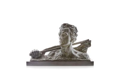  Alexandre OULINE 
(act.1918-1940) 
Le travailleur 
Bronze et socle en marbre 
Signé...