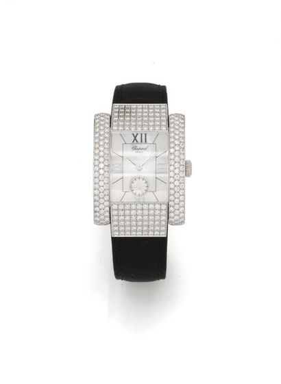 null Chopard La Strada
watch in 18K white gold 750 thousandths with quartz movement.
Curved...