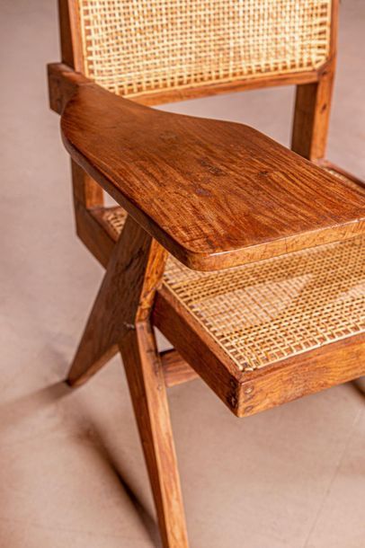 null Pierre JEANNERET (1896-1967) 

Classroom chair Teak chair, cannage 81 x 56 x...