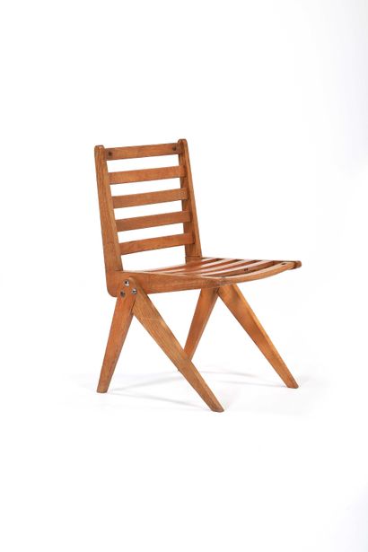 null Pierre JEANNERET (1896-1967) 

Chair called Ciseau Ash 81 x 52 x 48 cm. BCC,...