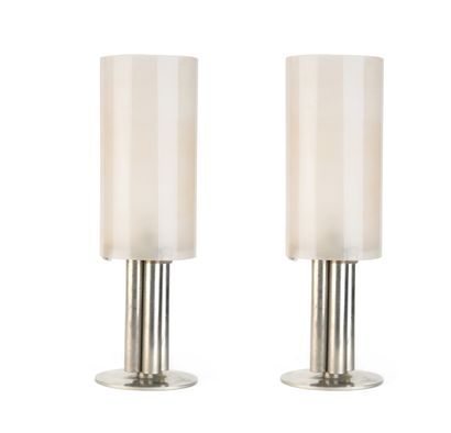 null Jean Boris LACROIX (1902-1984) 

Pair of lamps Nickel-plated metal, glass Signed...