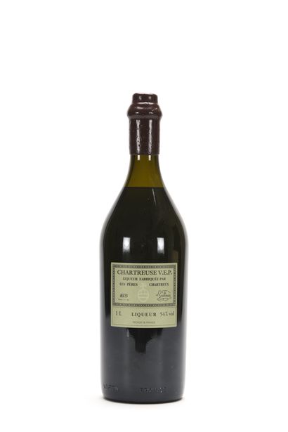 null 1	B	CHARTREUSE VERTE V.E.P. 100 Cl 54% (Caisse Bois d'origine) (mise 2020)	Pères...