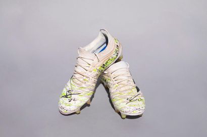null Saîf Eddine KHAOUI 24

White and green Adidas Copa football shoes worn and autographed...