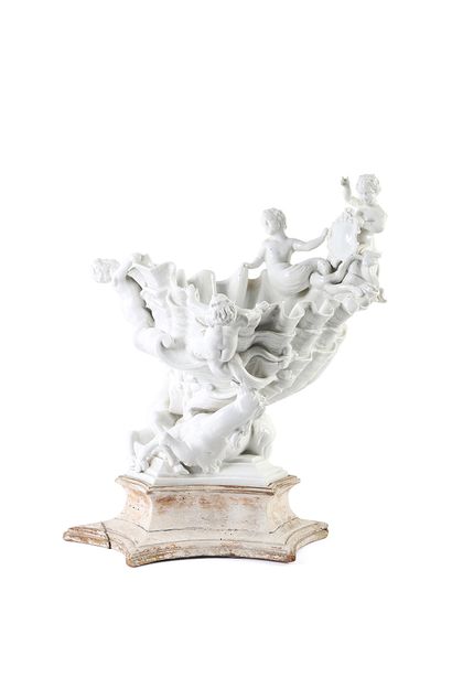 null Naples

White enamelled porcelain group formed by a shell supported by sea horses...