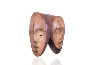 null Ngontang" helmet mask 

Fang, Gabon, Komo River region Wood, kaolin 32 x 25...