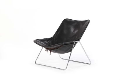 null Pierre GUARICHE

(1926-1995)

Armchair called G1

Metal, leather

66 x 60 x...