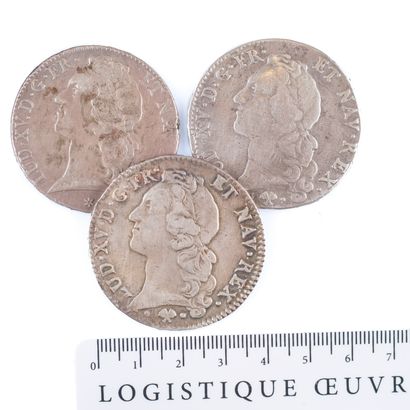 null 3 monnaies : Louis XV Ecus au bandeau (3 ex.) 1745 C Caen 29,25 gr. 1765 L Bayonne...