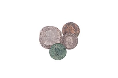 null 4 monnaies : Henri III Double Tournois, demi-franc au col plat Troyes, Louis...