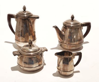 null Ernest Prost

Silver tea and coffee set, the edges with cut sides decorated...