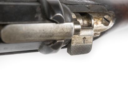 null Fusil Daudeteau, calibre 6,5 mm, fait à partir d’un Mauser 71.

Canon rond bronzé,...