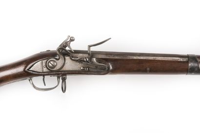 null Fusil d’infanterie à silex type 1746. 

Canon rond, à pans au tonnerre poinçonné....