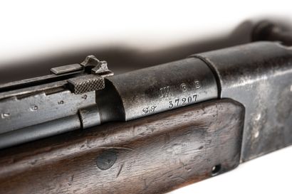 null Lebel rifle model 1886-93, caliber 8 mm.

Round barrel marked MAS 1891, with...