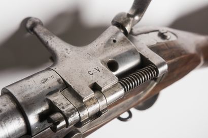 null 
Fusil modèle 1822 T Bis modifié à tabatière. 




Canon rond avec hausse déssoudée....