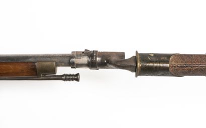 null Snider rifle with snuffbox model 1867 of manufacture BSA. 

Round barrel with...