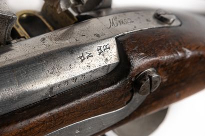 null Flintlock rifle of voltigeur model 1822. 

Round barrel with sides with the...