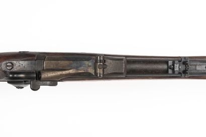 null Fusil à tabatière modèle 1873, calibre 45-70 

Canon rond ave hausse. Tabatière...