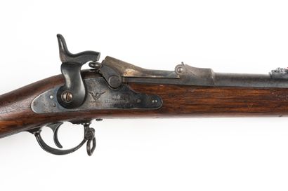 null Fusil à tabatière modèle 1873, calibre 45-70 

Canon rond ave hausse. Tabatière...