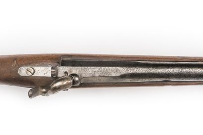 null Fusil à percussion modèle 1857 de marine. 

Canon rond à pans au tonnerre poinçonné,...