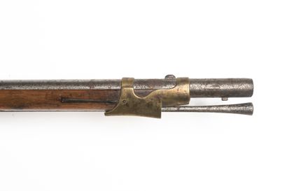 null Fusil à percussion modèle 1842 de marine. 

Canon rond à pans au tonnerre poinçonné....