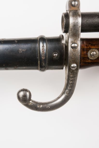 null Infantry rifle model 1874-85.

Round barrel, with thunderbolt, with rise dated...