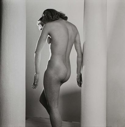 null Roger SCHALL (1904-1995)

Etude de nu féminin, c. 1930

Tirage argentique postérieur...
