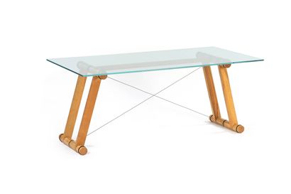 null SUPERSTUDIO (XX)

Table bureau dit Teso Pin, verre, acier

72 x 175 x 80 cm....
