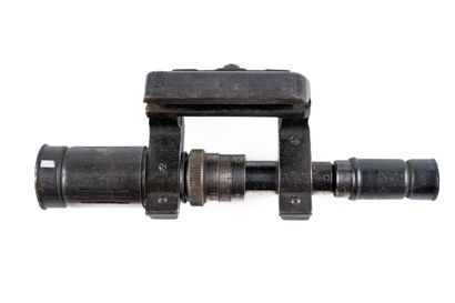 German 98K rifle scope 

Marked Duv. numbered...